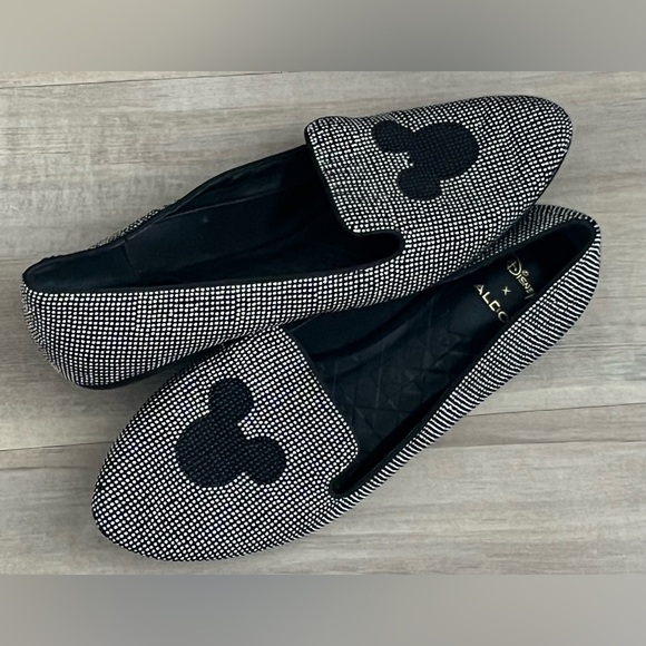 Aldo X Disney Mickey bling loafer flats in a 10 - Picture 3 of 5